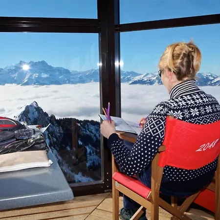 New! Private And Alpine Style Single Room At 500M To Ski Lifts And Leysin Center Hostel